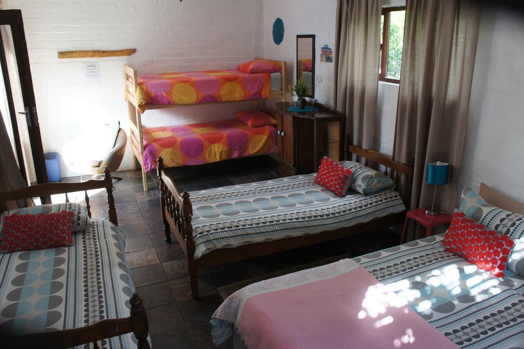 Cape Agulhas Backpackers Hostel Struisbaai Szoba fotó